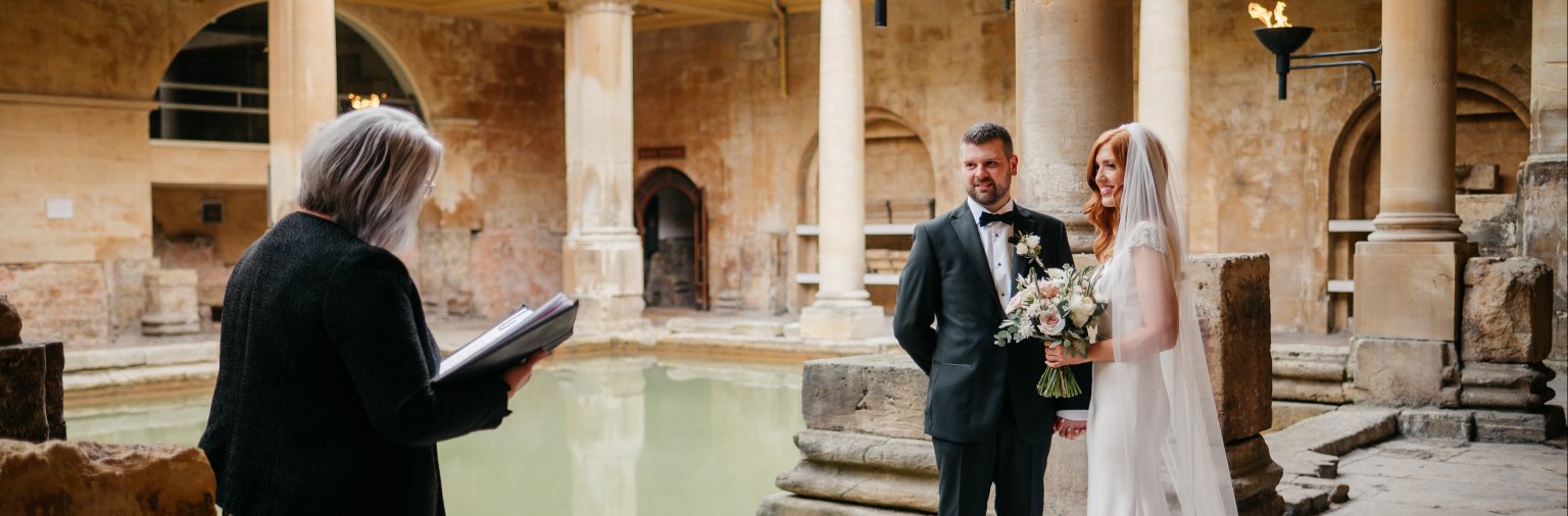 Elopement wedding at the Roman Baths, Amy Sanders